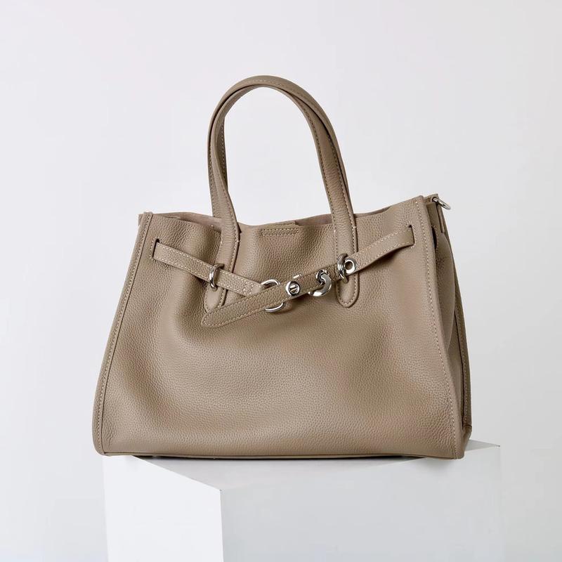Olari Luxe Handbag
